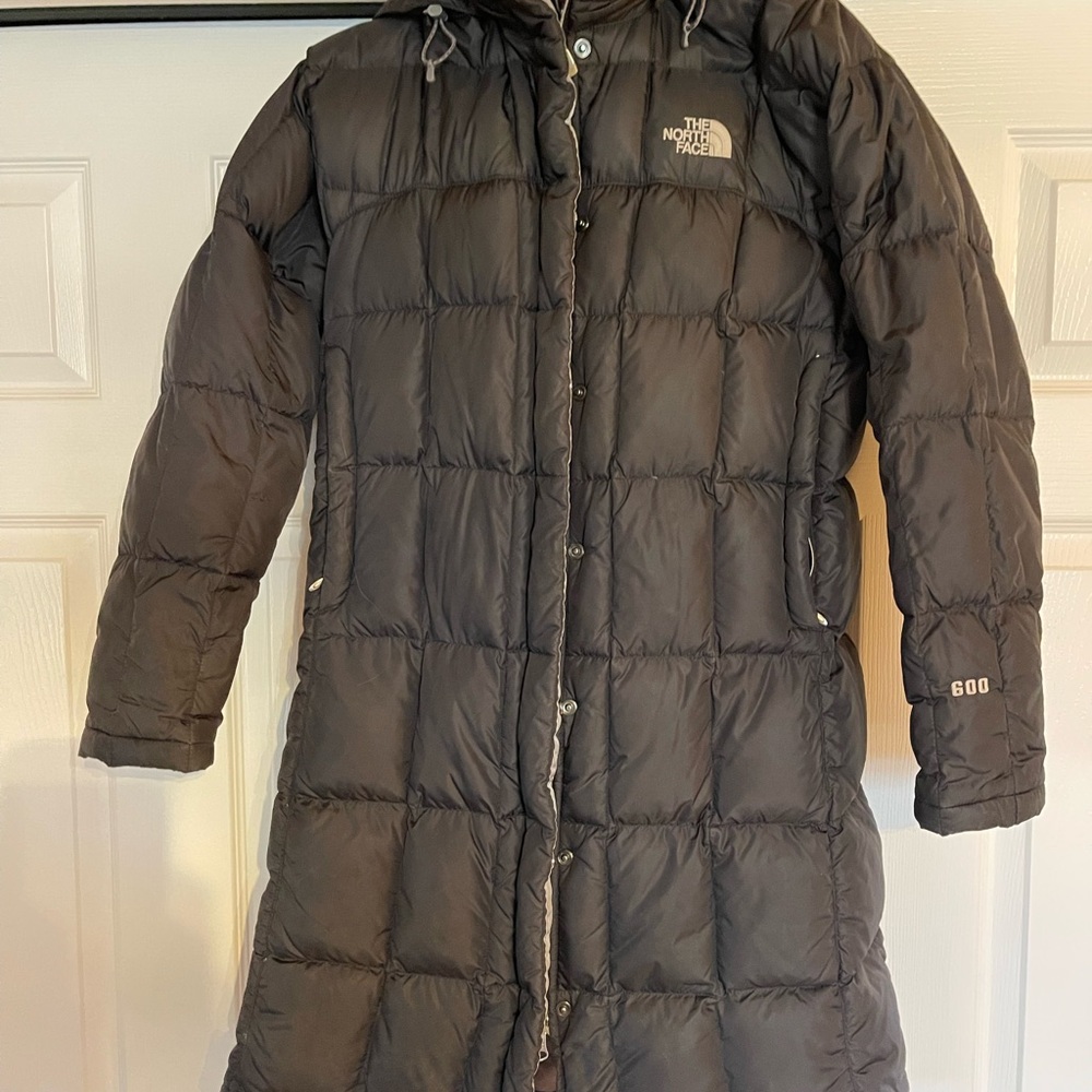 The North Face Women's Black Puffer Coat